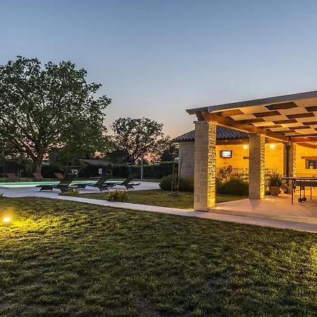 Anita Hrboki * Barban